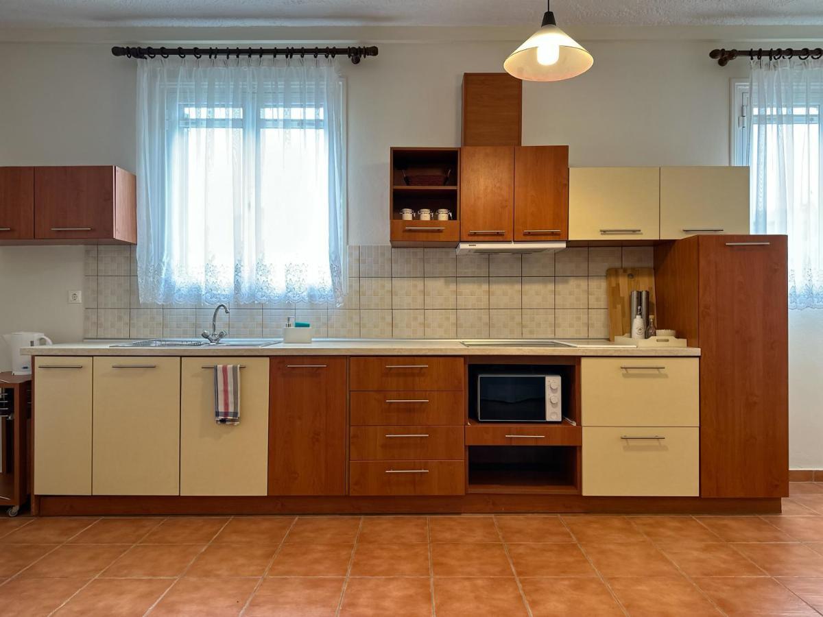 Theashomly 2 Apartman Kastanéa Kültér fotó